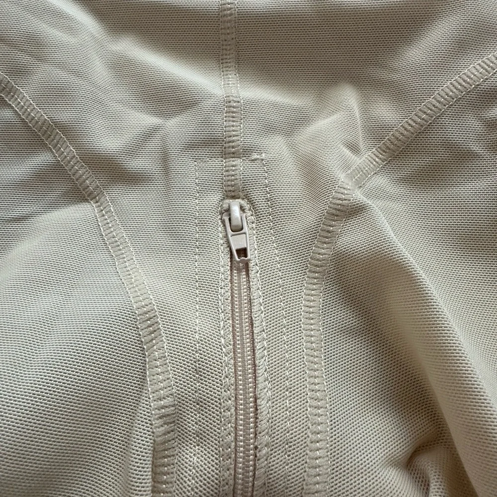 Women XL High Waisted Seamless Shape-wear shorts Beige